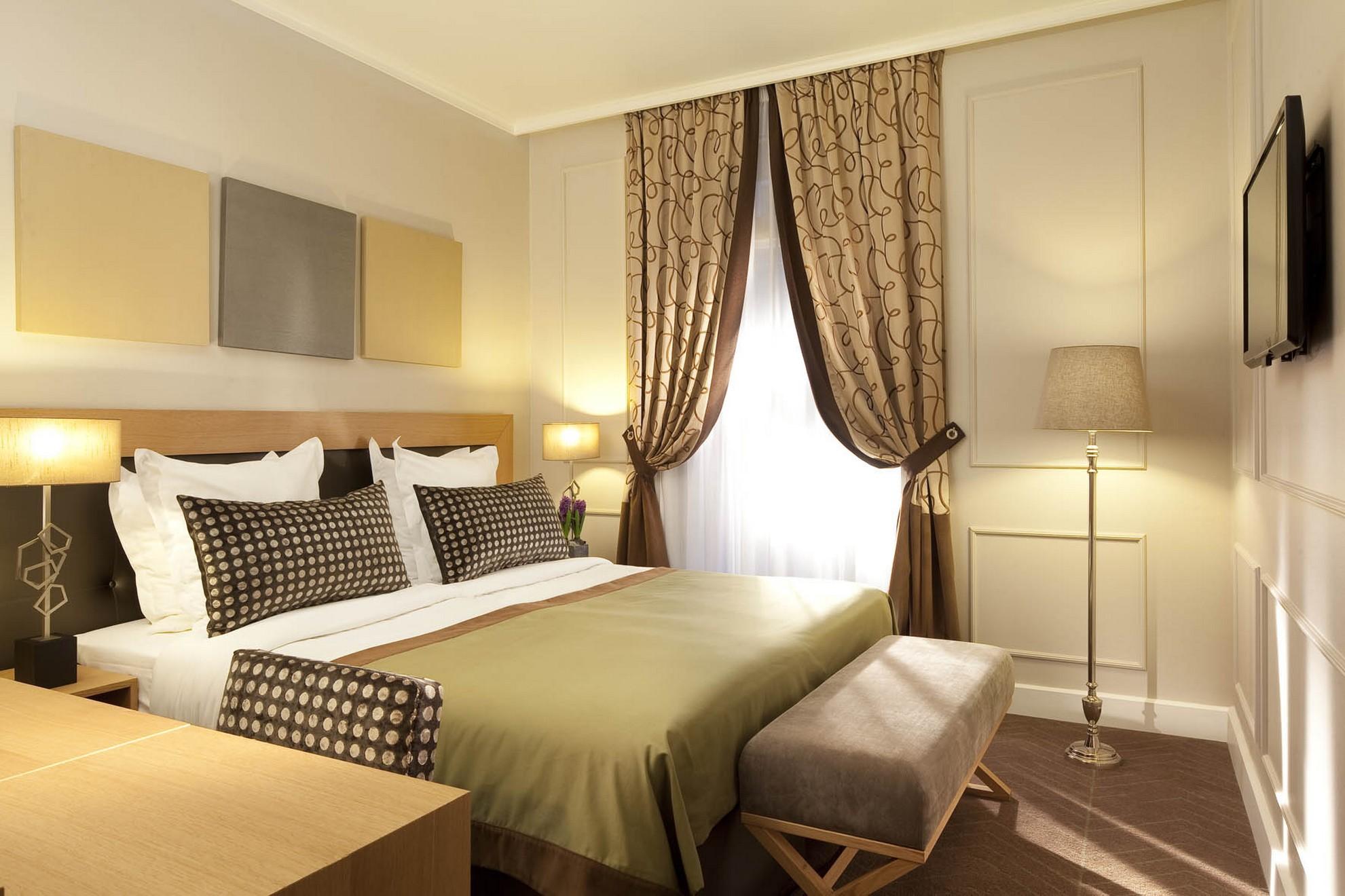 Hotel Galileo Champs Elysées Paris